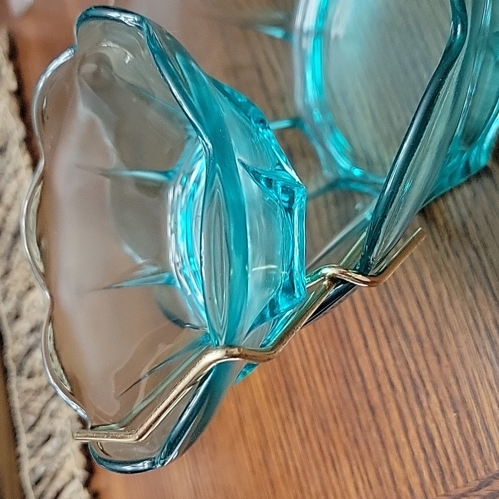 Vintage Anchor Hocking Chip n Dip Set - Picture 4 of 4